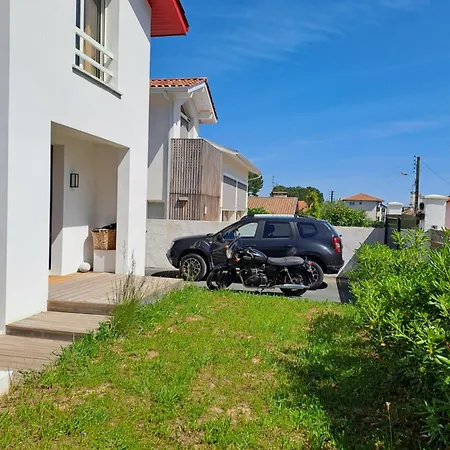 Maison Moderne, Pres Des Plages Et De La Foret. Ferienhaus