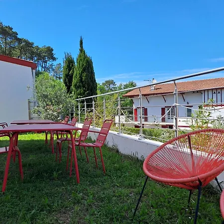 Maison Moderne, Pres Des Plages Et De La Foret. *